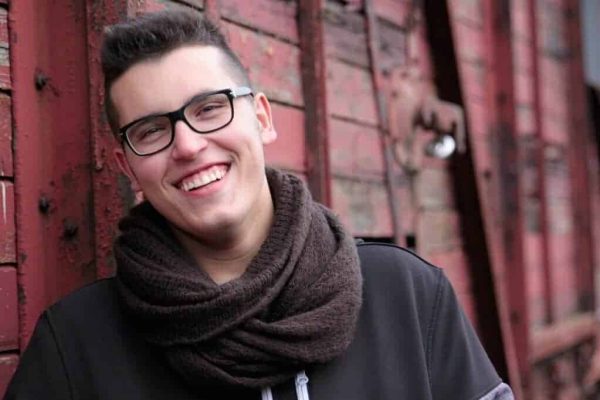 boy-524512_1280-1024x682