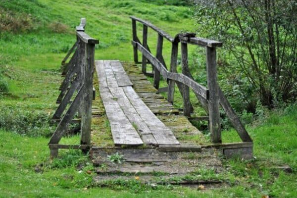 bridge-2769777_1280-600x398